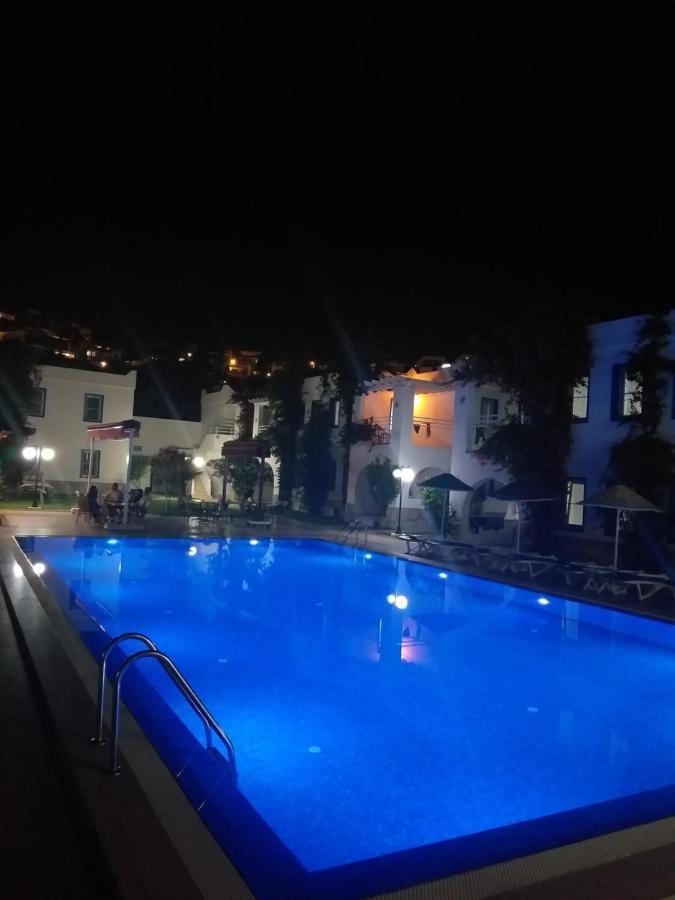 Paradise Apart Hotel Bitez Exterior foto